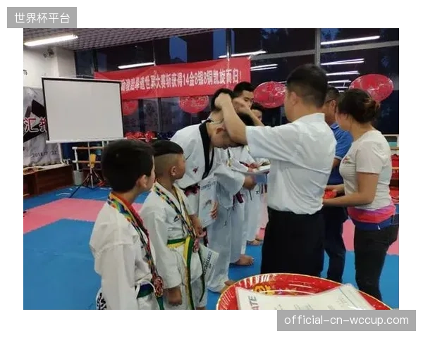 深圳百家跆拳道馆集中对齐国家段位考评新规，过往“独立认证”模式宣告终结